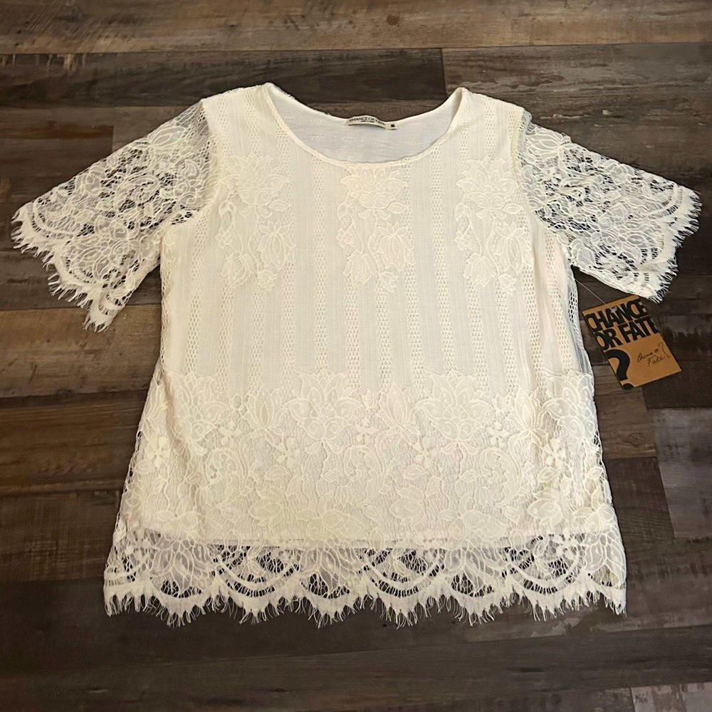 Chance Or Fate White Lace Floral Pullover Top Round Neck Short Sleeve Women M